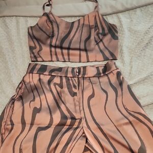 House of Harlow 1960 Tan and Black Jumpsuit